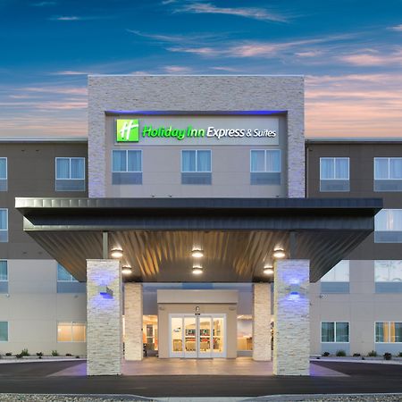 Holiday Inn Express & Suites - Rapid City - Rushmore South By Ihg Exterior photo
